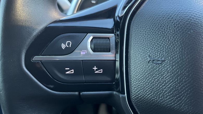 Peugeot 5008 1.5 BlueHDi Allure Premium+ 5dr EAT8 Diesel Estate